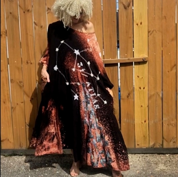 Ivana Ruzzo Dresses & Skirts - Designer Maxi Dress 3i ATLAS European Cotton Boho Cosmic Stars